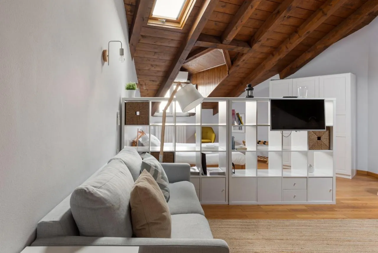 Chic Loft Living In Via Farini Διαμέρισμα Μιλάνο